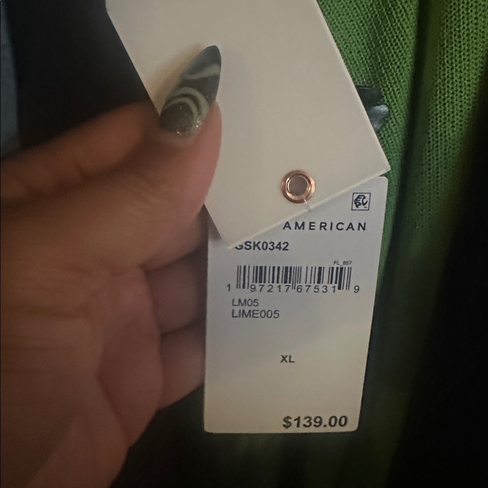Good American
Stretch Rib Knit Off Shoulder Top - Picture 2 of 2